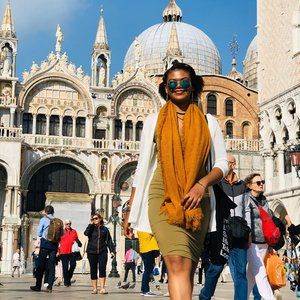 Meet your Posher, Anne-jo